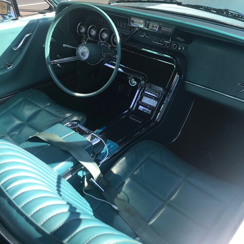 IN A WORLD OF DECEIPT AND DARKNESS ..Testing trolls , Uniting Patriots, Teaching liberals, Standing with INDEPENDENTS….S...