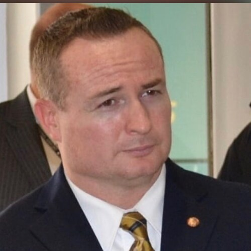 30 Years defending an exceptional America - US Army Aviation combat Veteran. Was an independent, and thanks to the actio...