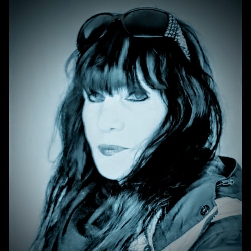 An American girl with an American plan to defend my God given freedom and Constitution of this land!✝️👍🇺🇲.           ...