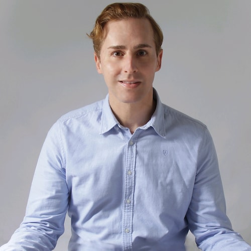 Astrólogo, Numerologo, Maestro de registros akashicos, escritor y facilitador espiritual.
https://linktr.ee/sergioamado...