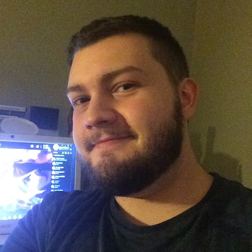 #NoAmnesty - Gay. Roastmaster. I despise blue, red, and orange commies. ☺️