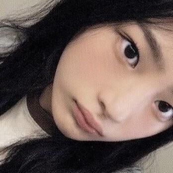 the maiden with deer’s eyes and deep gaze; she seized everyone's attention with her sophistication and grace, Kim Minji ...