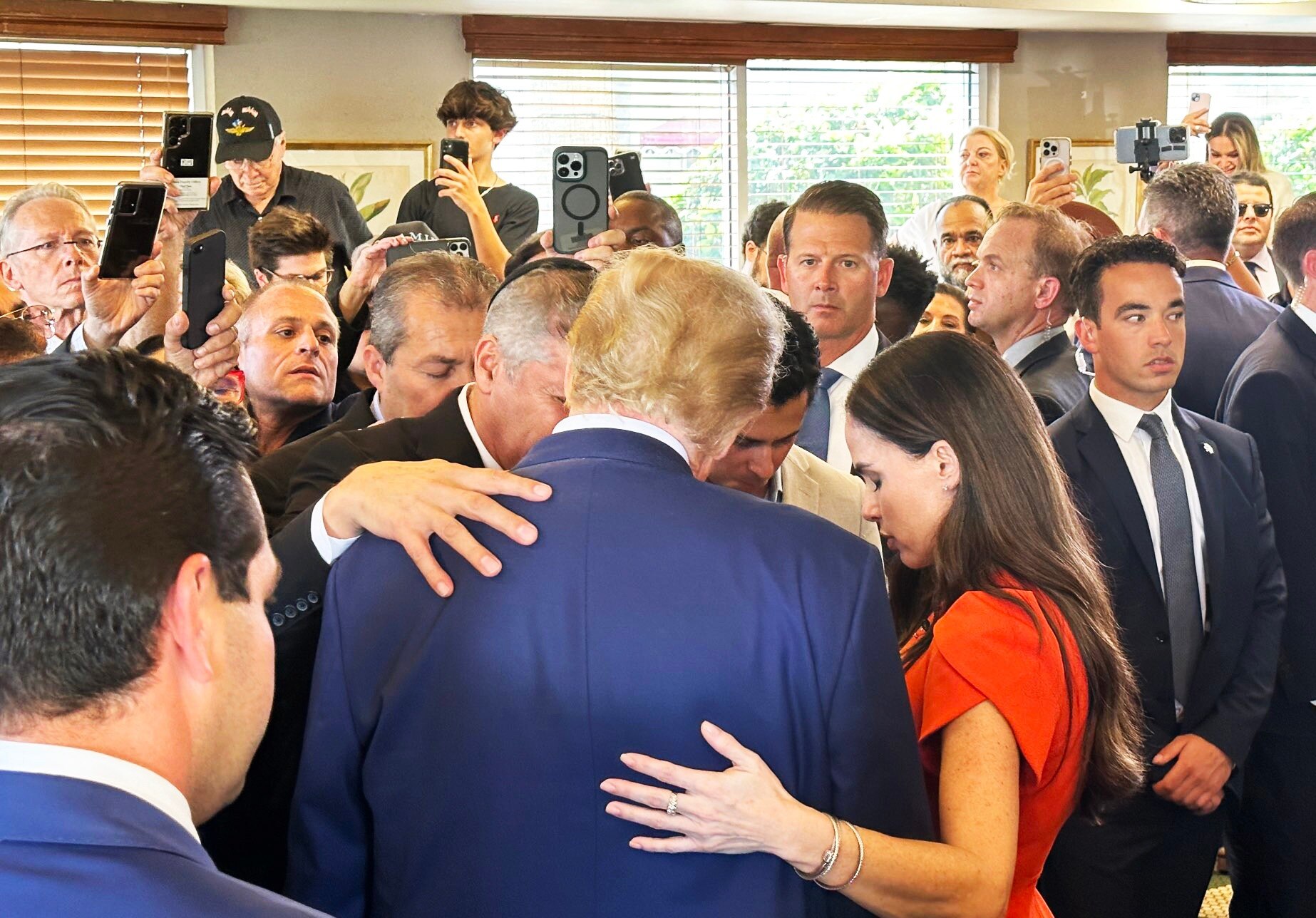 ONLY GOD CAN JUDGE ME!!!