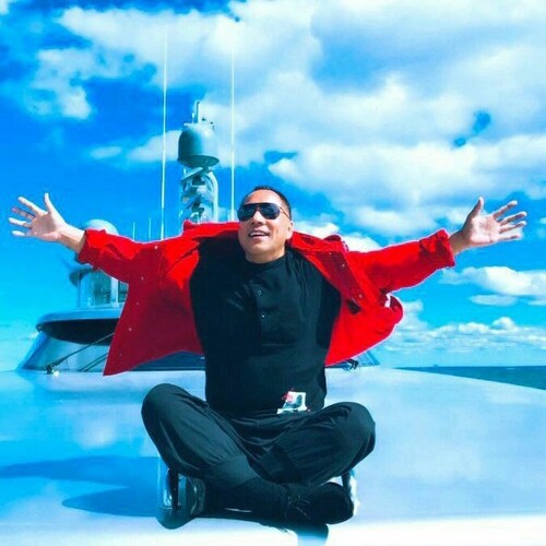 Free Miles Guo
Take Down the CCP 
Follow your dreams