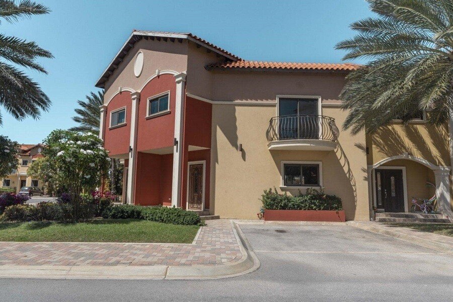 Gateway to Tropical Bliss by Investing in Aruba Carribean Homes for Sale

In this post, we will disc...