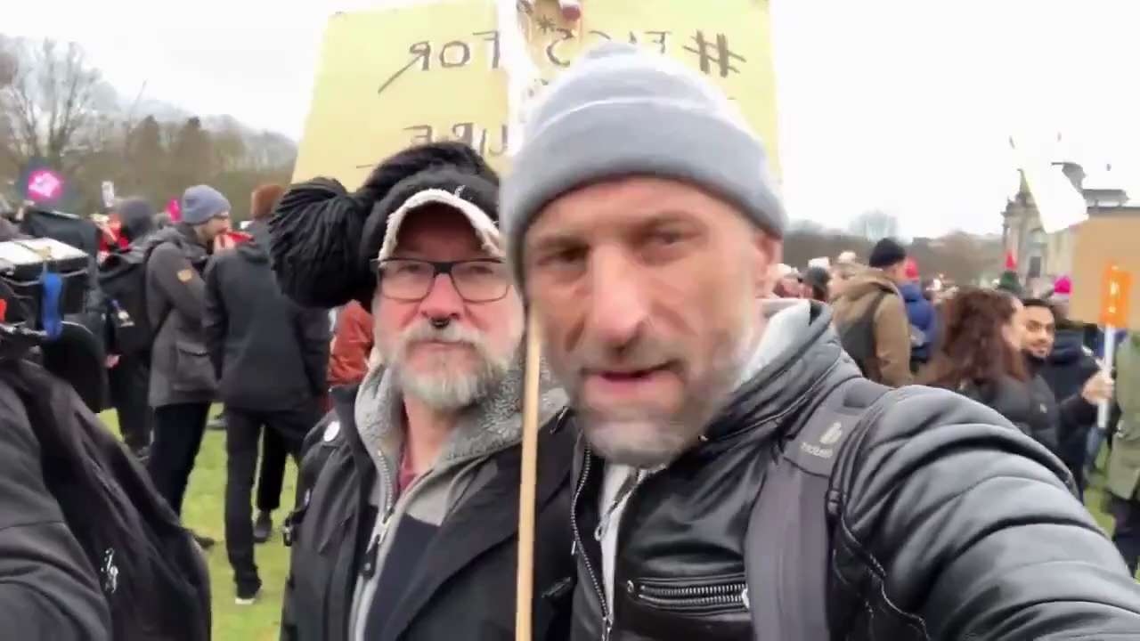 NEW - Man at government-supported "anti-right" protest in Berlin: "Beat fascists' noses bloody... kick them in the head... kick them back in their holes... punch them in the mouth."
