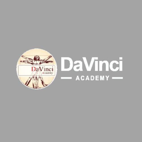 Da Vinci Academy là một học viện đào tạo và huấn luyện thực hành đầu tư chứng khoán trên thị trường thực tế.