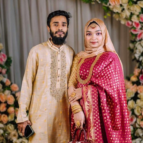 I am Sakib Uddin  and working with Internet Marketing since 2015. I am professional blogger of various make money related methods and software.