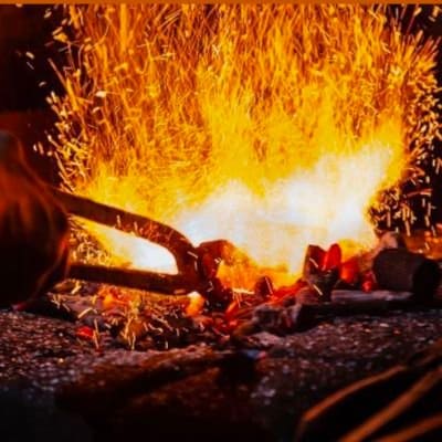 Working till dark🔪
Custom Handmade Knives🗡️