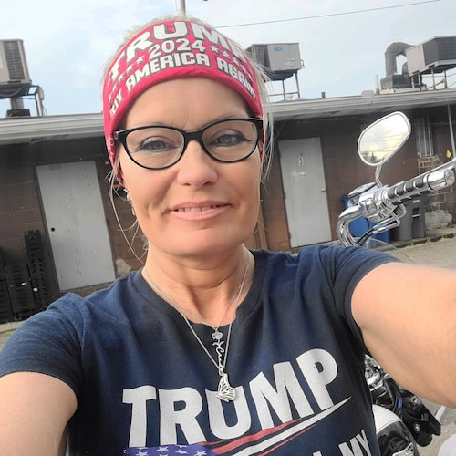 I identify as a conspiracy theorist.
WWG1WGA 🇺🇸🌎

I believe 2024 is our last hope of trying to save what is left of t...