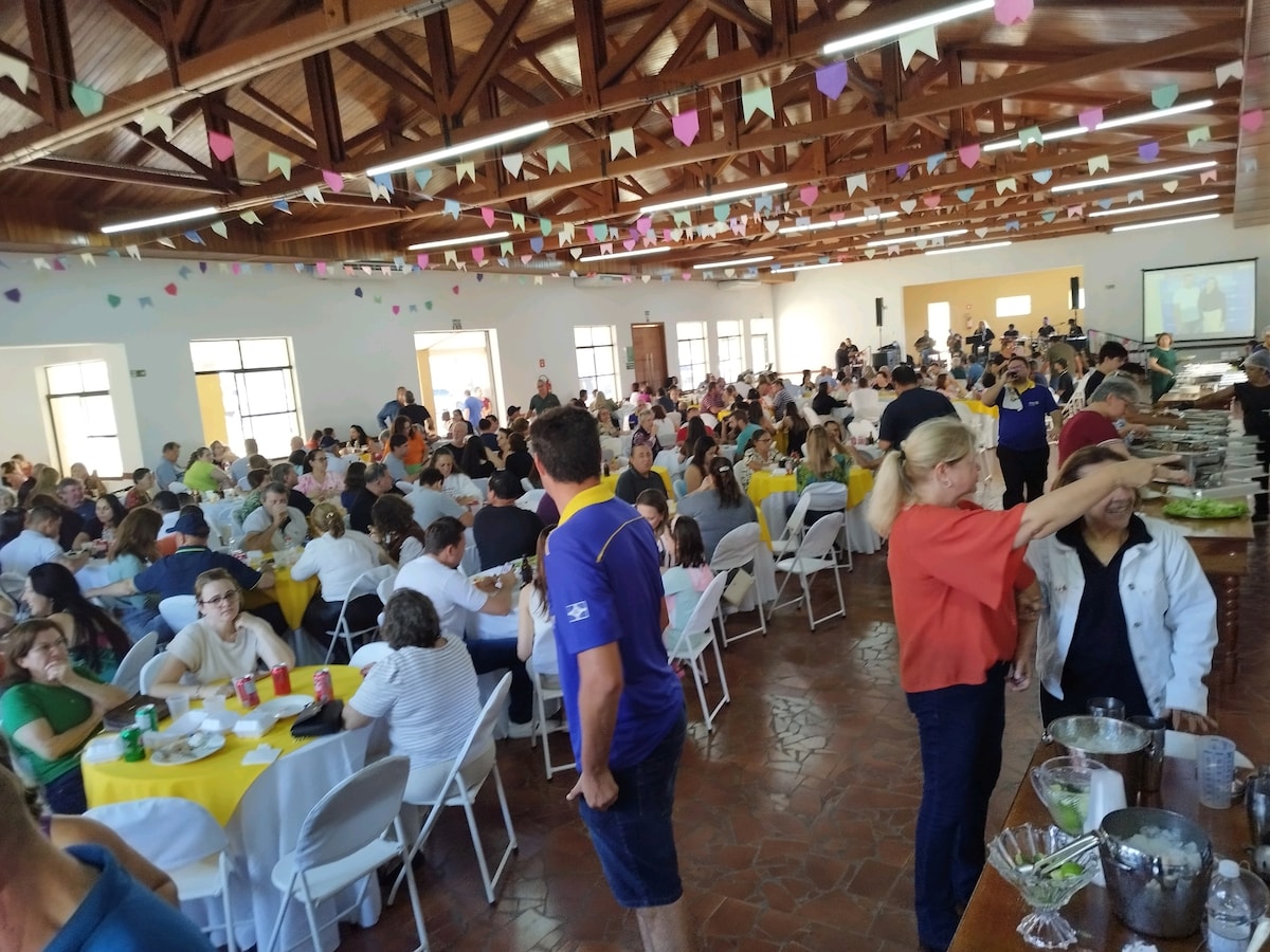 O Rotary Club de Bariri - 16 de Junho realizou na tarde do dia 14 de julho o seu 11º Almoço Mineiro ...
