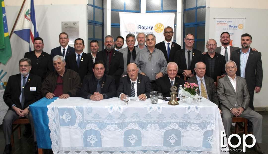 Rotary Club de Barra Bonita realiza cerimônia de transmissão de cargos e posse da nova administração...