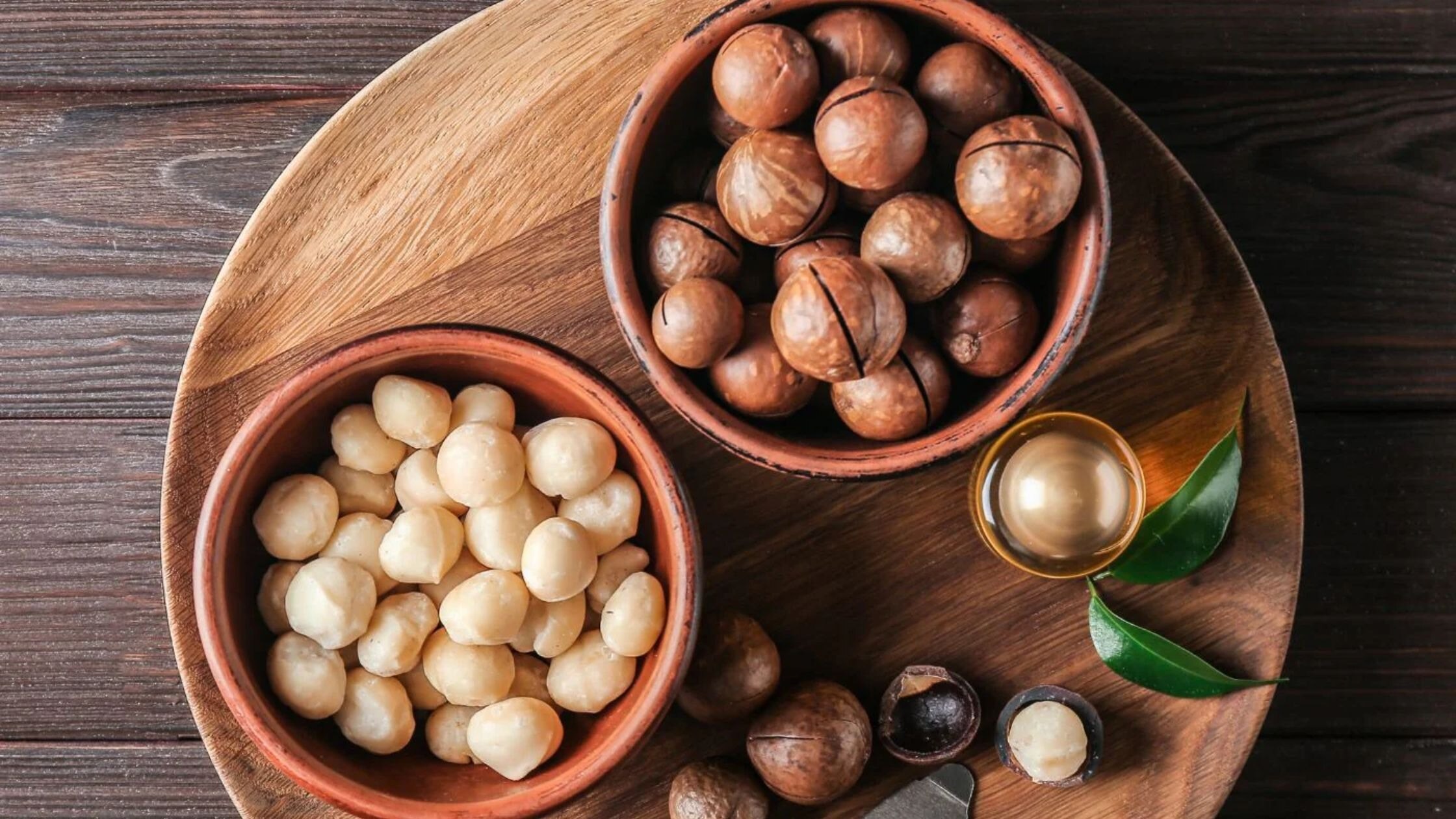 Macadamia Nuts: The Ultimate Nutritional Powerhouse

Macadamia nuts, known for their rich, creamy fl...