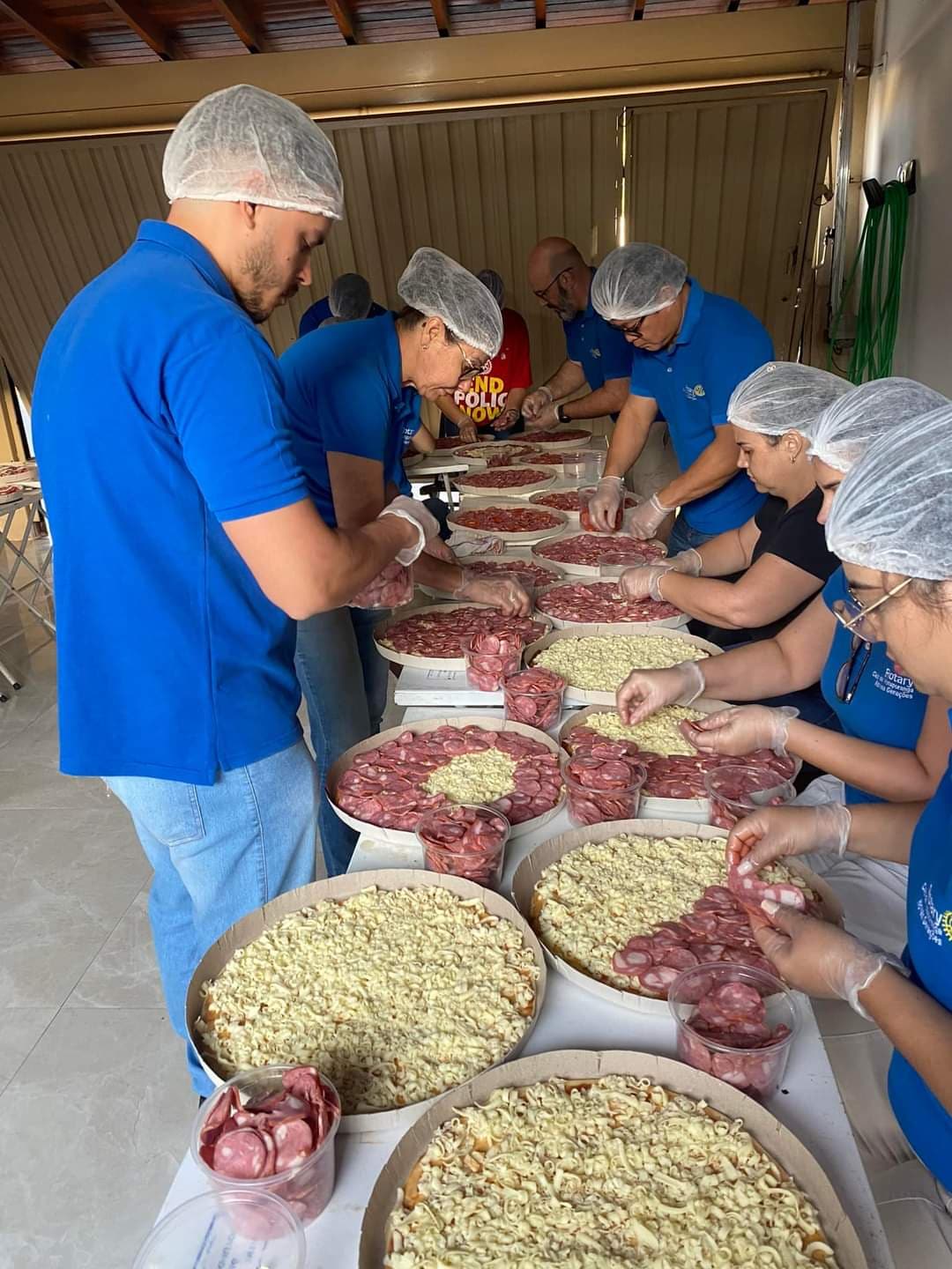 O Rotary Club de Votuporanga - Novas Gerações realizou no dia 31 de agosto a sua "Pizza Beneficente"...