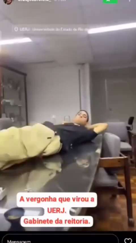 Que ultraje! Que absurdo! 