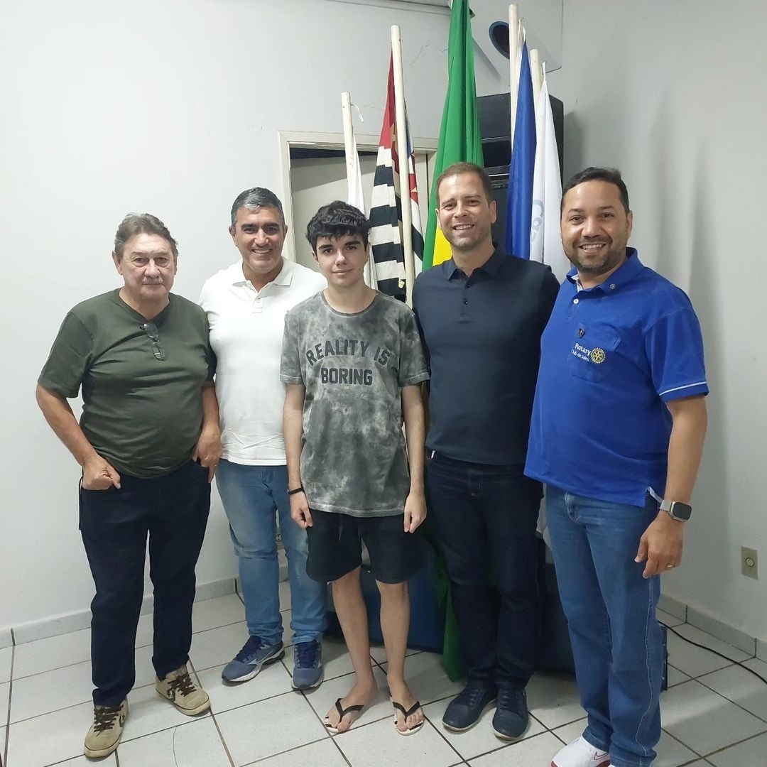 Na noite desta quinta-feira, 5 de setembro de 2024, tivemos o prazer de receber no Rotary Club de Ja...