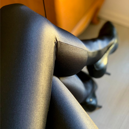Boutique für #Strumpfhosen, #Leggins, #Strümpfe, #Tights, #Söckchen, #StayUps, #Strapsstrümpfe,#Netzstrumpfhosen Best Eu...