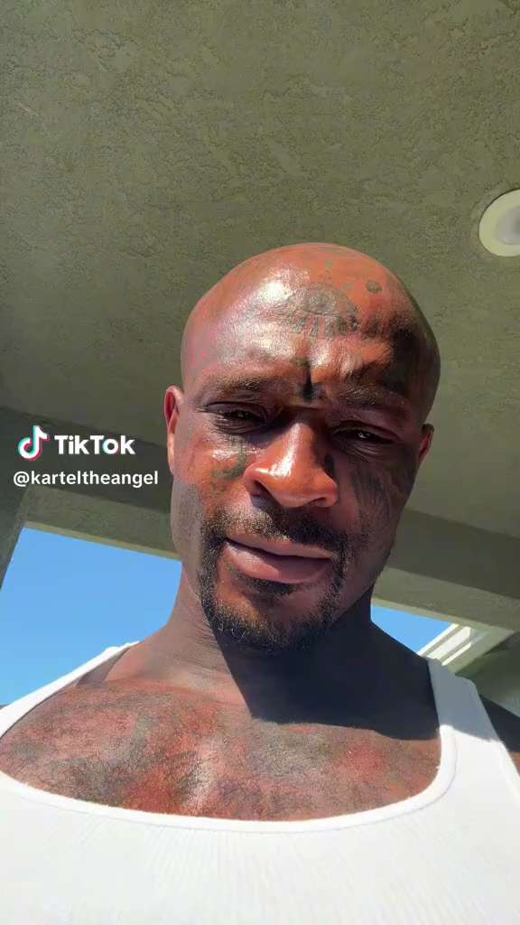 Kamala chose a white husband why can’t black men choose a white president?