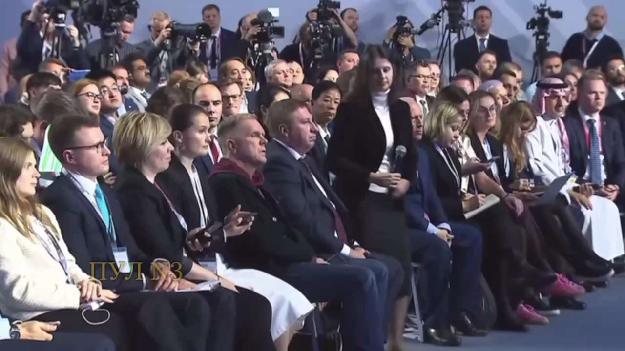 Putin on conditions for peace talks: 

[What are you ready to do to establish peace in Ukraine and what are you not ready to do?] 

I am ready to consider any options for peace agreements, based on the realities that are developing on the ground. And I am not ready for anything else.

https://x.com/vicktop55/status/1849491025024135460?t=UBHHa2d3UEyoAQk2mG9bhw&s=19