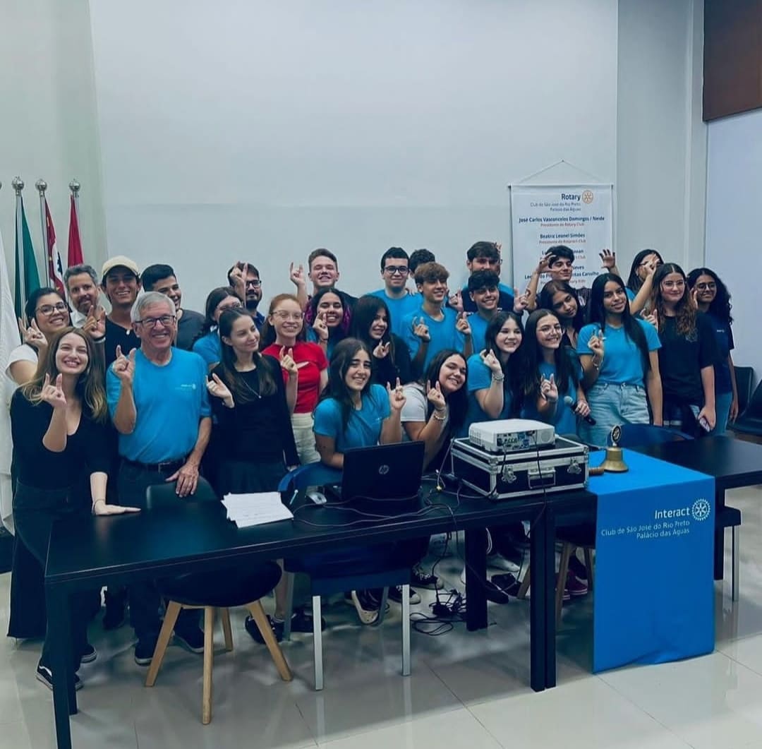 Texto do Interact Club de São José do Rio Preto - Palácio das Águas:

Hoje, 24-10, tivemos uma reuni...