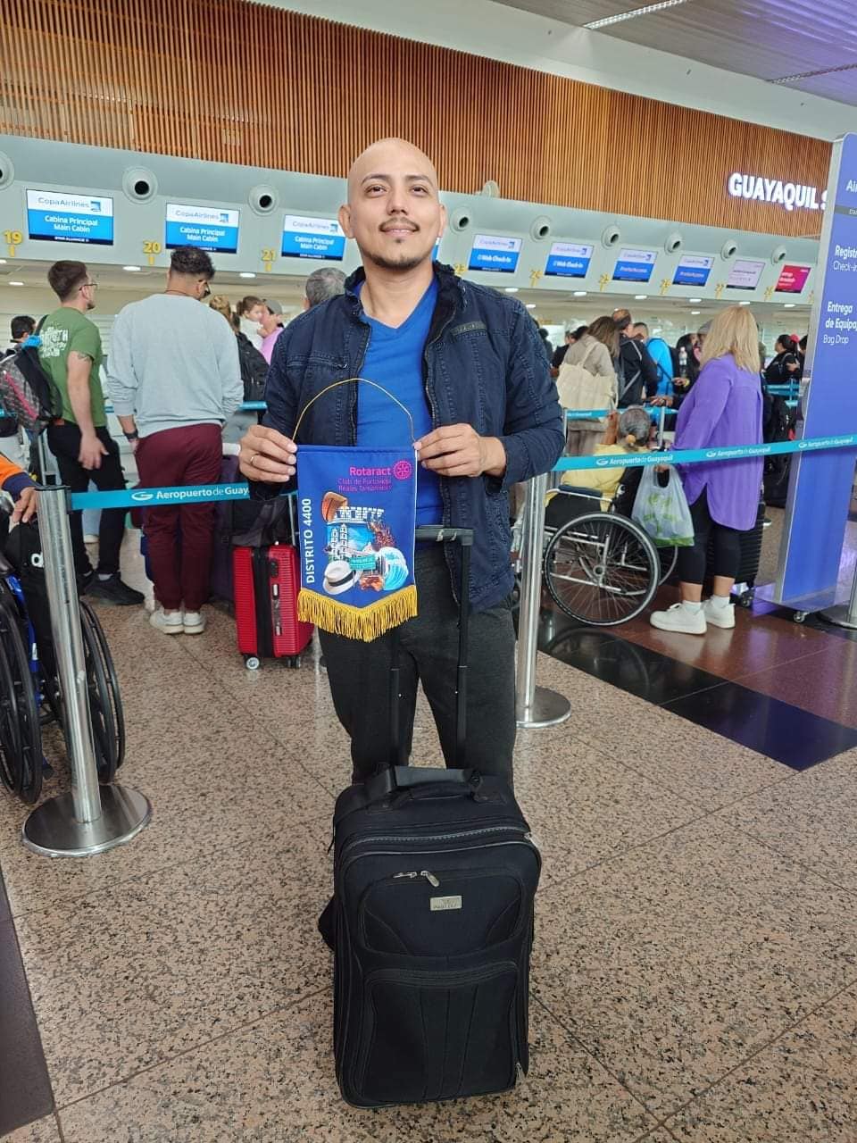 Texto do Gov. Israel Alfonso:

O Rotary Club de Lins receberá o rotaractiano Byron Valência Alfonso,...