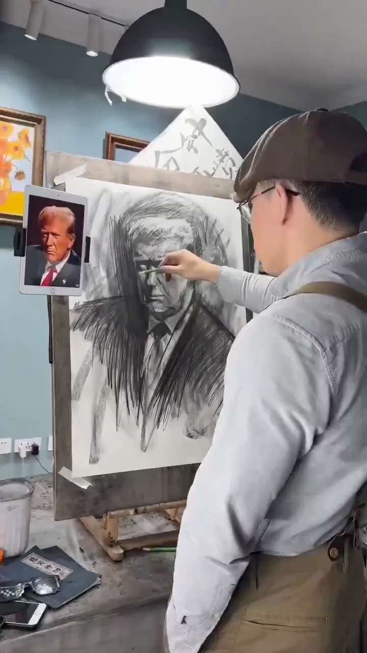 Incredible artistic skill

http://citizenfreepress.com/
