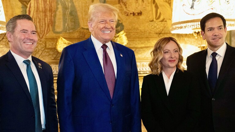 BREAKING: #Trump meets with #Italian PM #GiorgiaMeloni at #MarALago resort