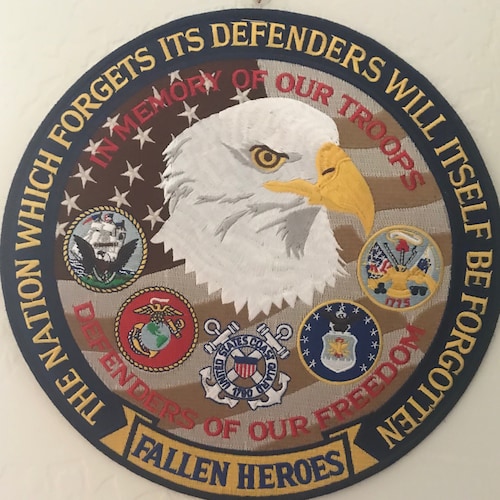 Retired Air Force.  Arizona Highlander 🏴󠁧󠁢󠁳󠁣󠁴󠁿 2A All The Way! God ✝️ Family 👨‍👩‍👧‍👧 County 🇺🇸 Will always ...