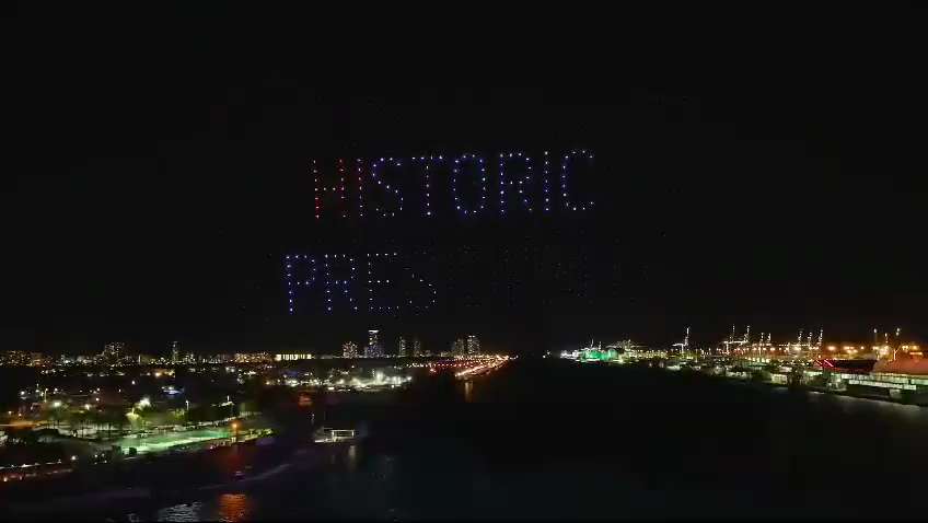 Meanwhile, in Miami, Florida. 🇺🇸 