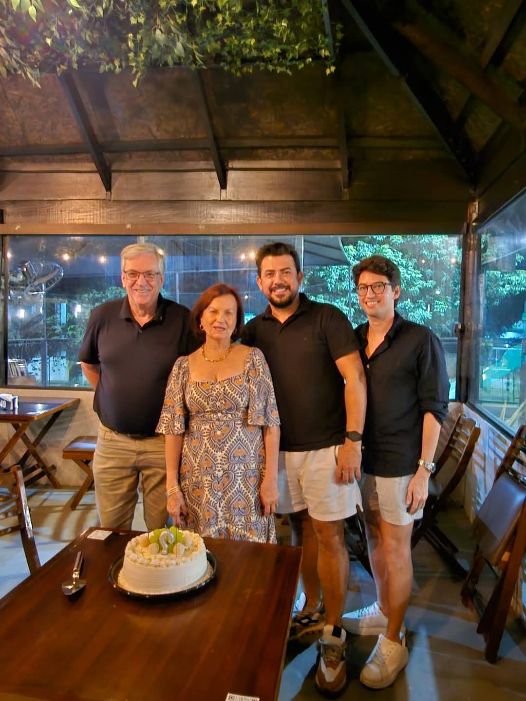 Texto do Gov. Israel Alfonso:

O Pres. de um Rotary Club precisa estar atento à retenção dos associa...