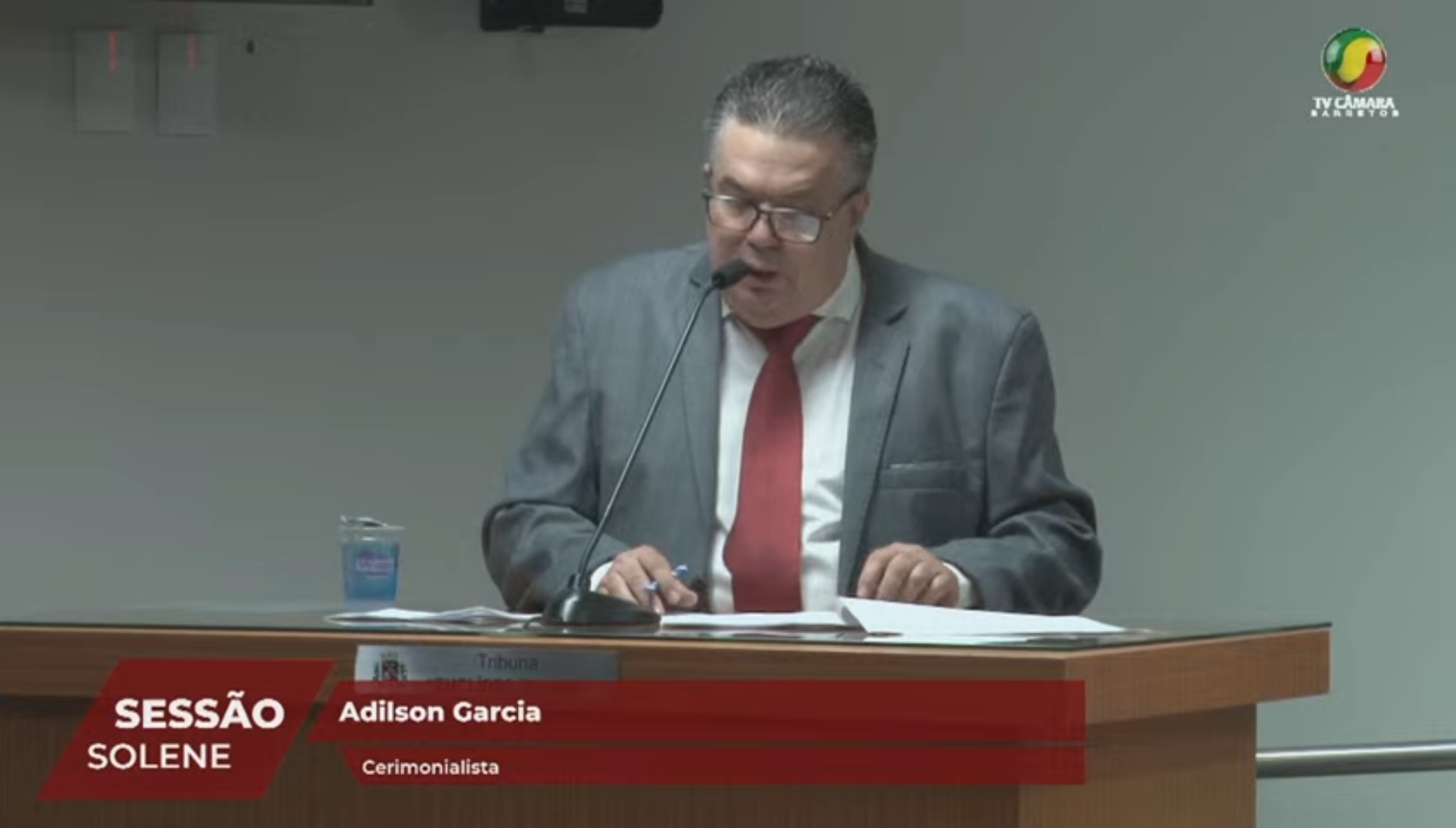 Sessão Solene em comemoração ao dia do Rotaruano em 01-04-2025 foi realizada na Câmara Municipal de ...