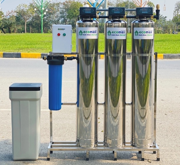 Lọc tổng biệt thự Ecomax tích hợp công nghệ hiện đại, loại bỏ triệt để vi khuẩn, hóa chất và cặn bẩn...