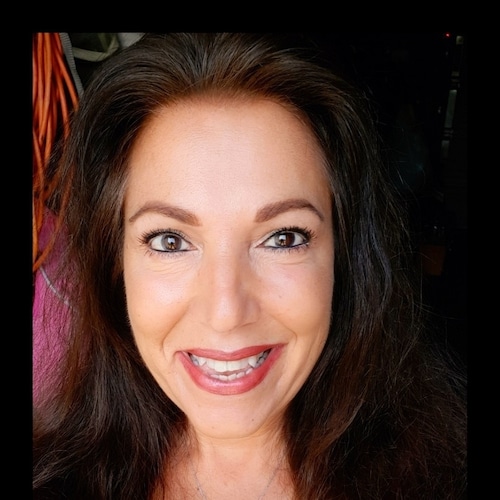 I'M A BORN FREE
 GUN TOTING CONSTITUTION LOVING AMERICAN ❤ 🙏🇺🇲
M🇺🇸A🇺🇸G🇺🇸A
Traditional Practicing Catholic Mothe...