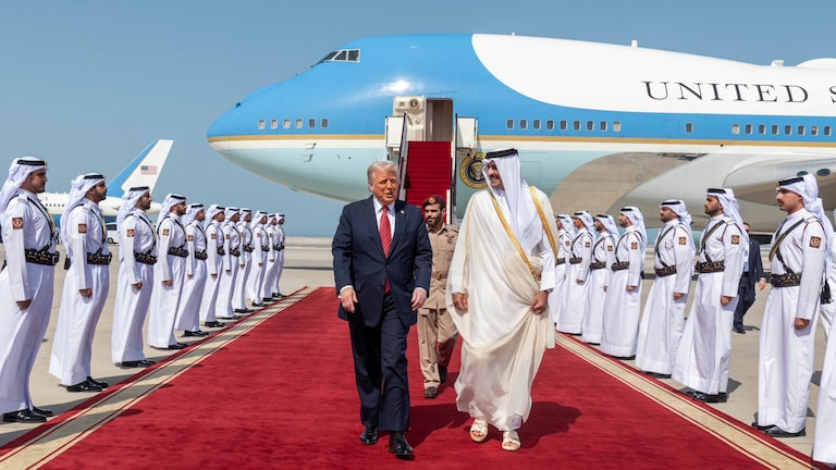 JUST IN: 🇺🇸🇶🇦 President Trump secures $1.2 trillion economic commitment with Qatar.
