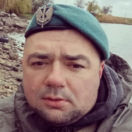 Hello dear👋 Nice to meet you😊 
my name is Donald Alekseev Andriy from Ukraine 
Am sorry for the in...