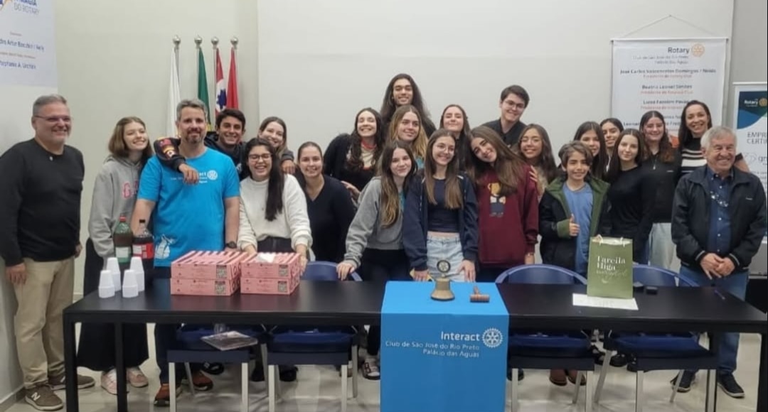 Texto do Interact Club de São José do Rio Preto - Palácio das Águas:

A reunião de hoje foi especial...