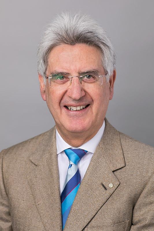 Francesco Arezzo, da Itália, é eleito Pres. do Rotary International para 2025-26

O Conselho Diretor...