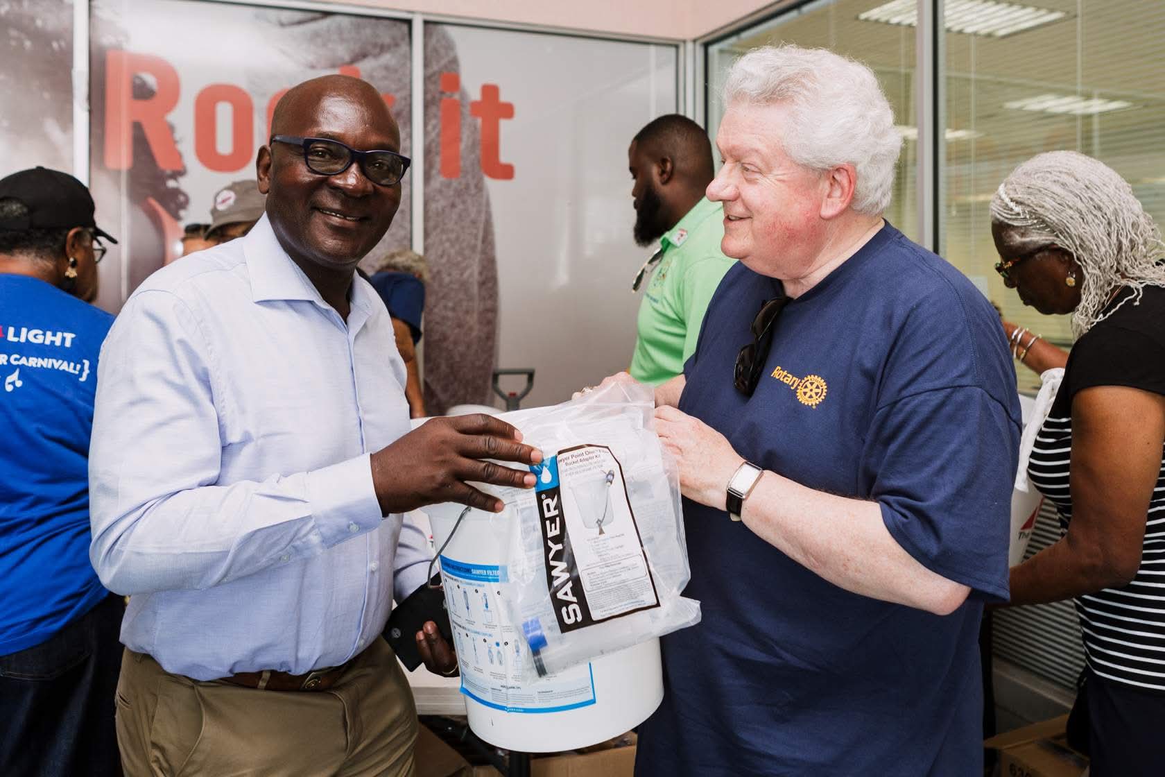 Subsídio Distrital

Este subsídio financia atividades de pequena escala e curta duração que atendem ...