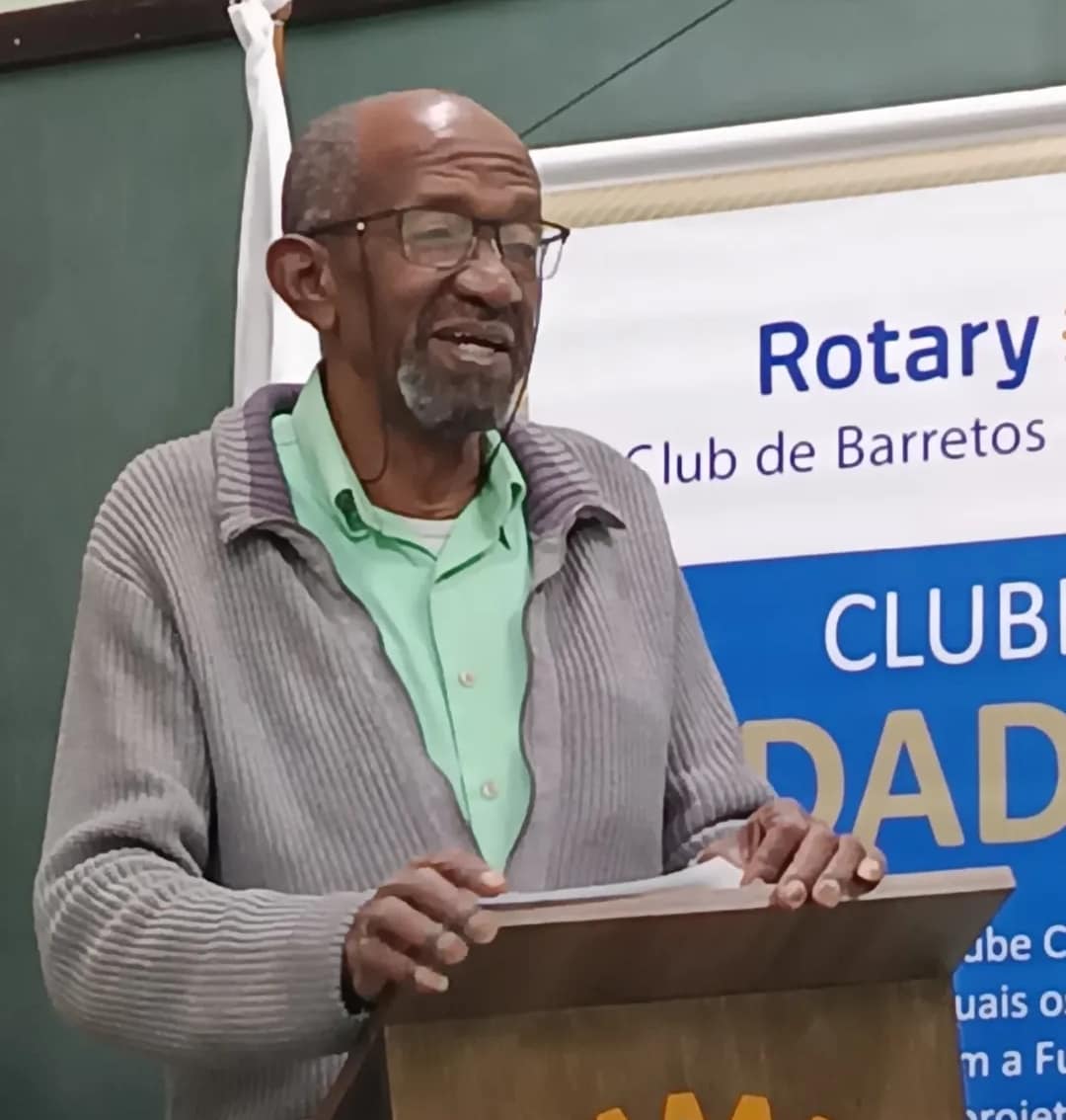 O companheiro Mauro Cotrim completou 20 anos de Rotary Club! Exemplo de sabedoria, dedicação e servi...