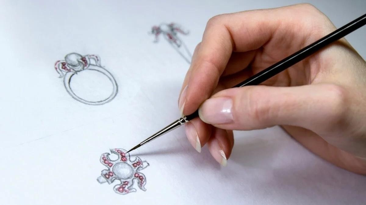 I am a high-end jewelry designer.
