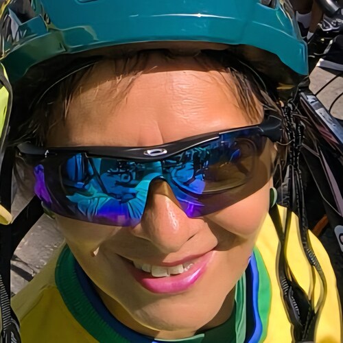 Visit VeraV's profile on GETTR. View their posts, photos, videos, and connect with them on the social platform.