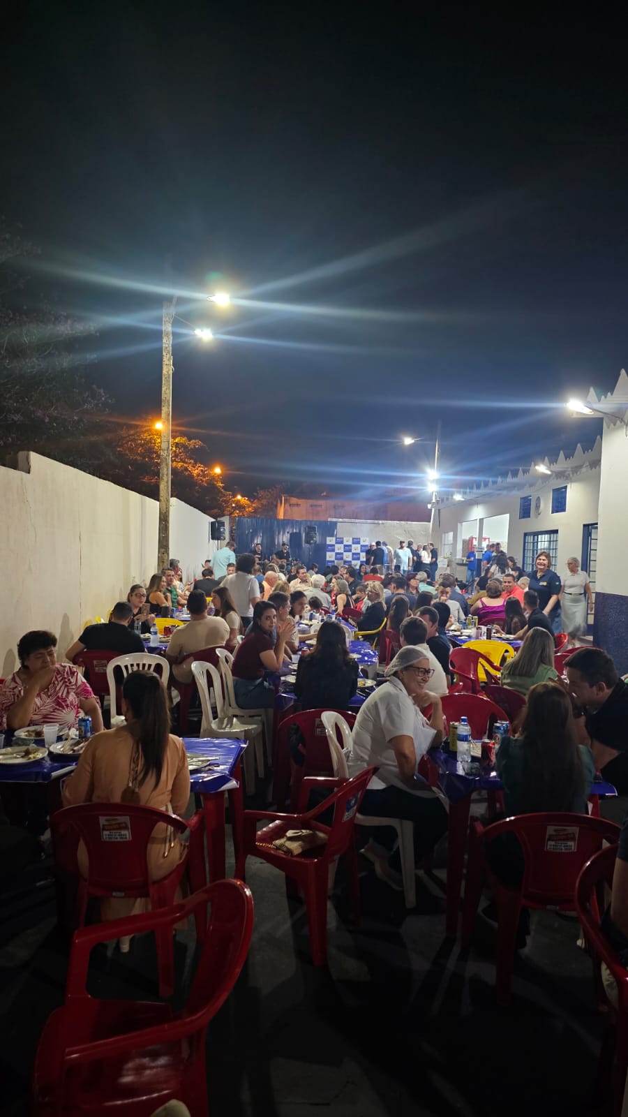 O Rotary Club de Jales - Grandes Lagos promoveu com grande êxito seu 1º Boteco, um evento que reuniu...