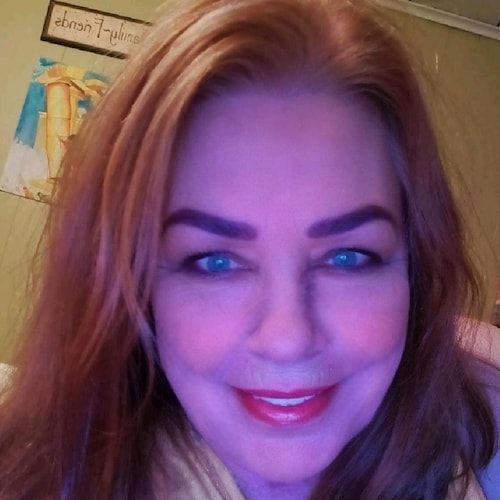 I awaken today with a smile on my face & DJT is the reason why (well maybe a few others that have ❤️s bigger than their ...