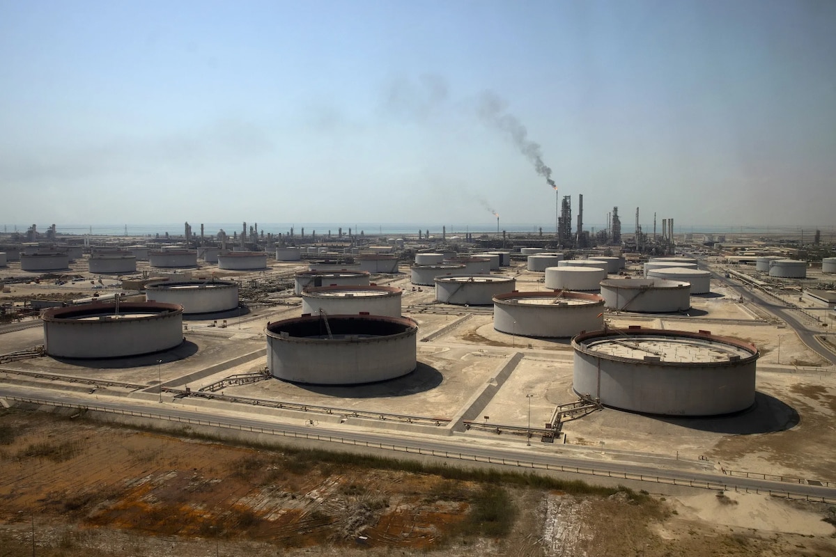 Sep 6 — OPEC+ agrees in principle to raise oil output in October, adding ~137,000 b/d as it unwinds ...