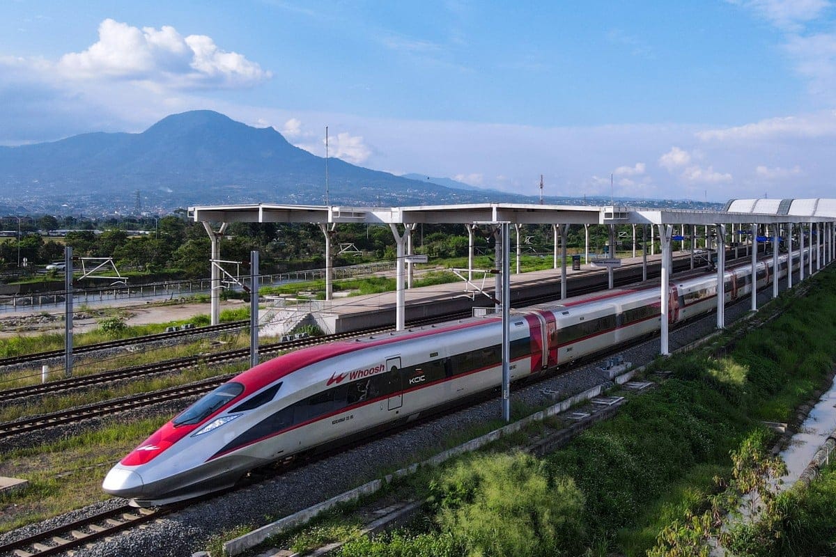🇮🇩 💸 Indonesia may face a “Belt and Road” debt trap as it seeks to renegotiate the $7.27B China-f...