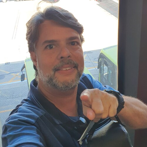 CORRETOR DE IMÓVEIS E VEÍCULOS - celular ☎️ 15 99775-2002 #WatsonPensa