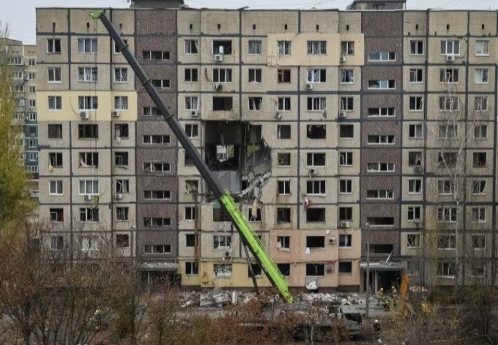 Millions of Ukrainians face dark and cold after one of Russia’s largest attacks on energy infrastruc...