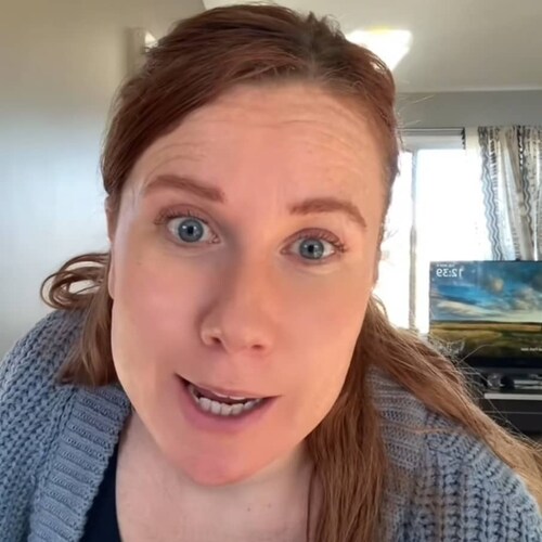 Busy 🇨🇦 SAHM showing you how to create multiple income streams @🏡~DM 'Info'