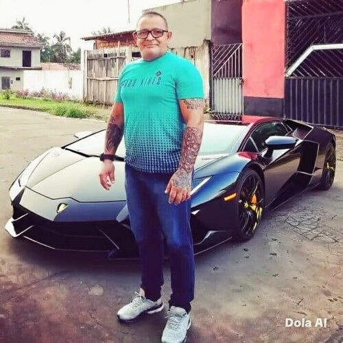 Seguidor de Cristo, participante de estudos bíblicos, defensor da verdade, da justiça e dos valores cristãos e compartil...