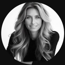 Fur mom 
Born and raised in indiana 
Trump supporter
This country needs 
Jesus!!! 🙏